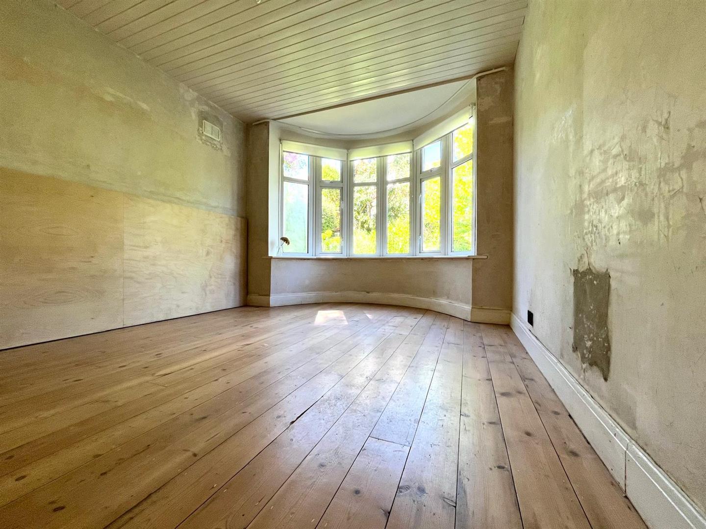 3 bed property in Fairlight Avenue, Hastings